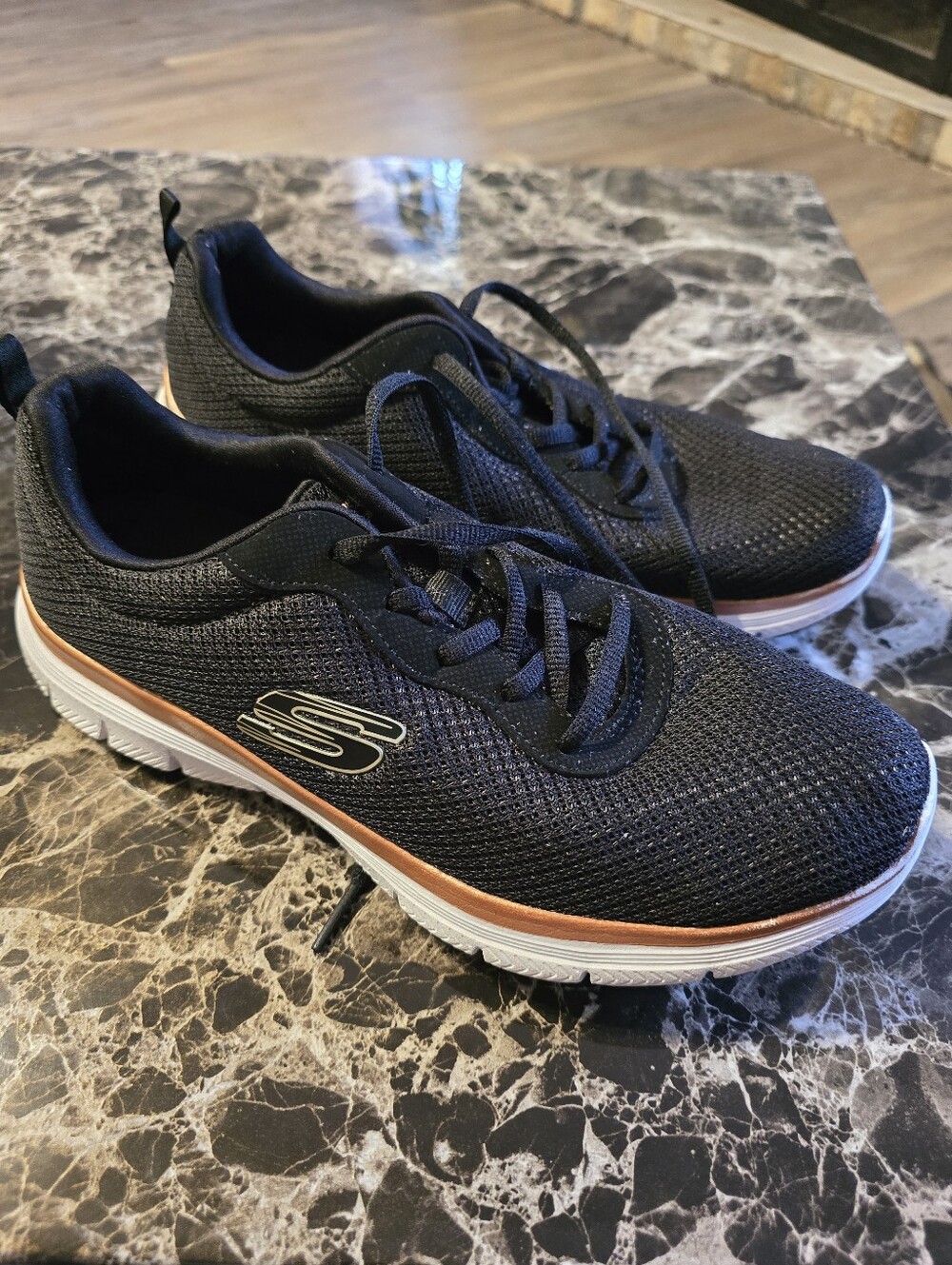 Skechers Women's Flex Appeal 4.0-Brilliant View Sneaker